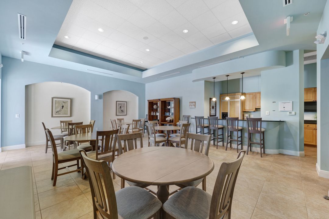620 Rockport Ct, Marco Island, FL 34145
