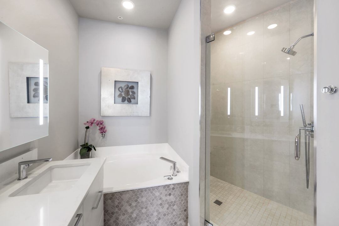 170 Lenell Rd #701, Fort Myers Beach, FL 33931