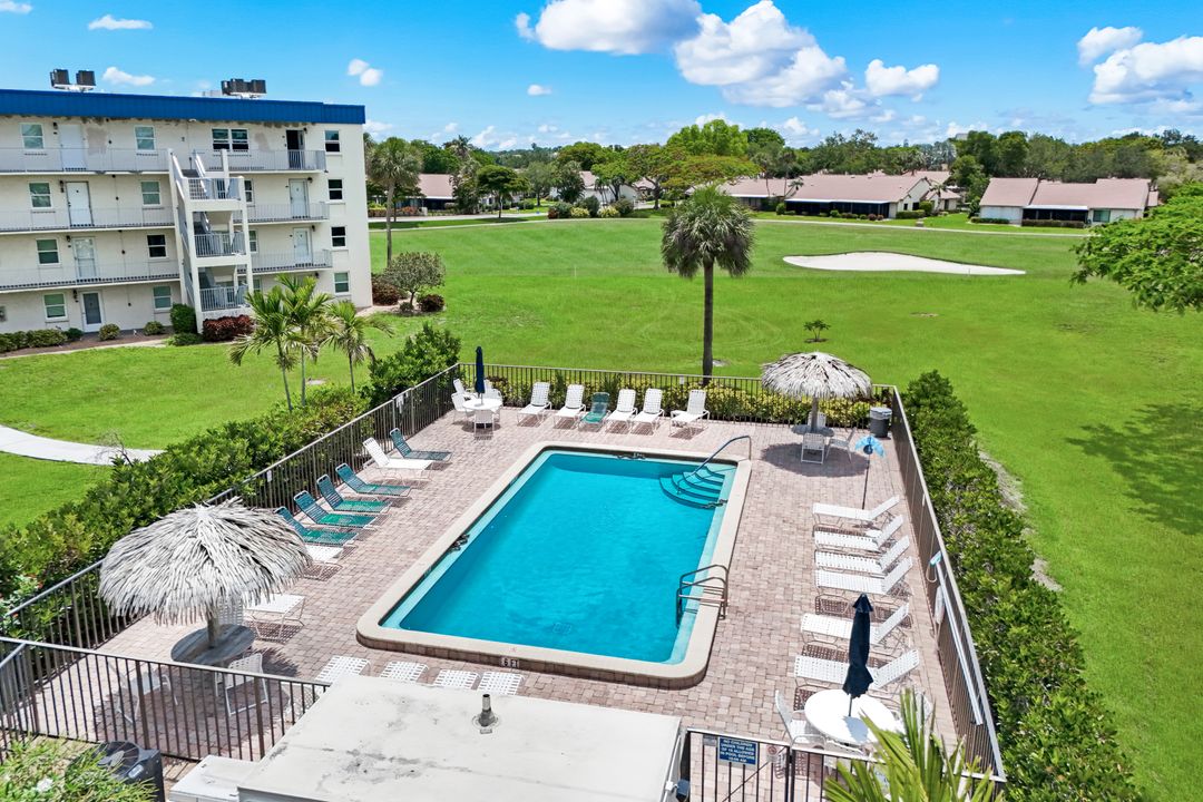 6102 Augusta Dr #307, Fort Myers, FL 33907