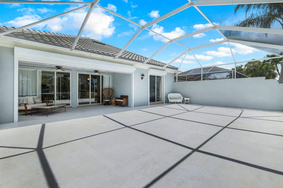 2984 Gilford Way, Naples, FL 34119