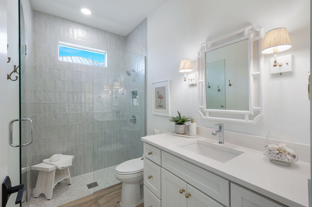 1319 SE 38th St, Cape Coral, FL 33904