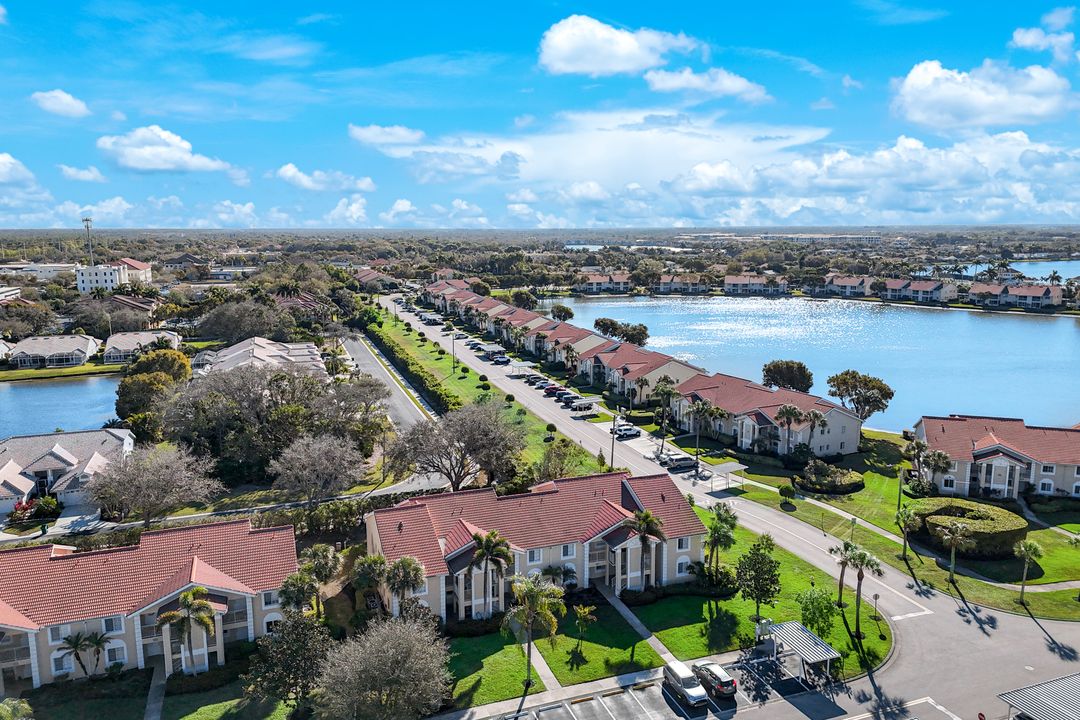 7750 Jewel Ln #103, Naples, FL 34109