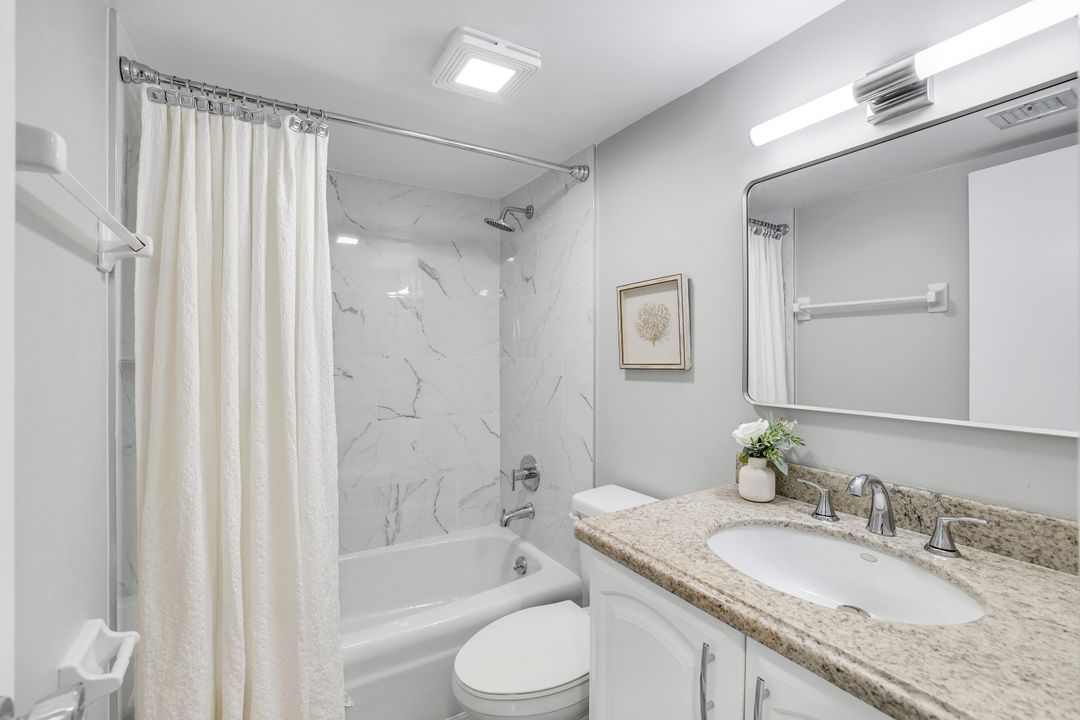 766 Central Ave #313, Naples, FL 34102