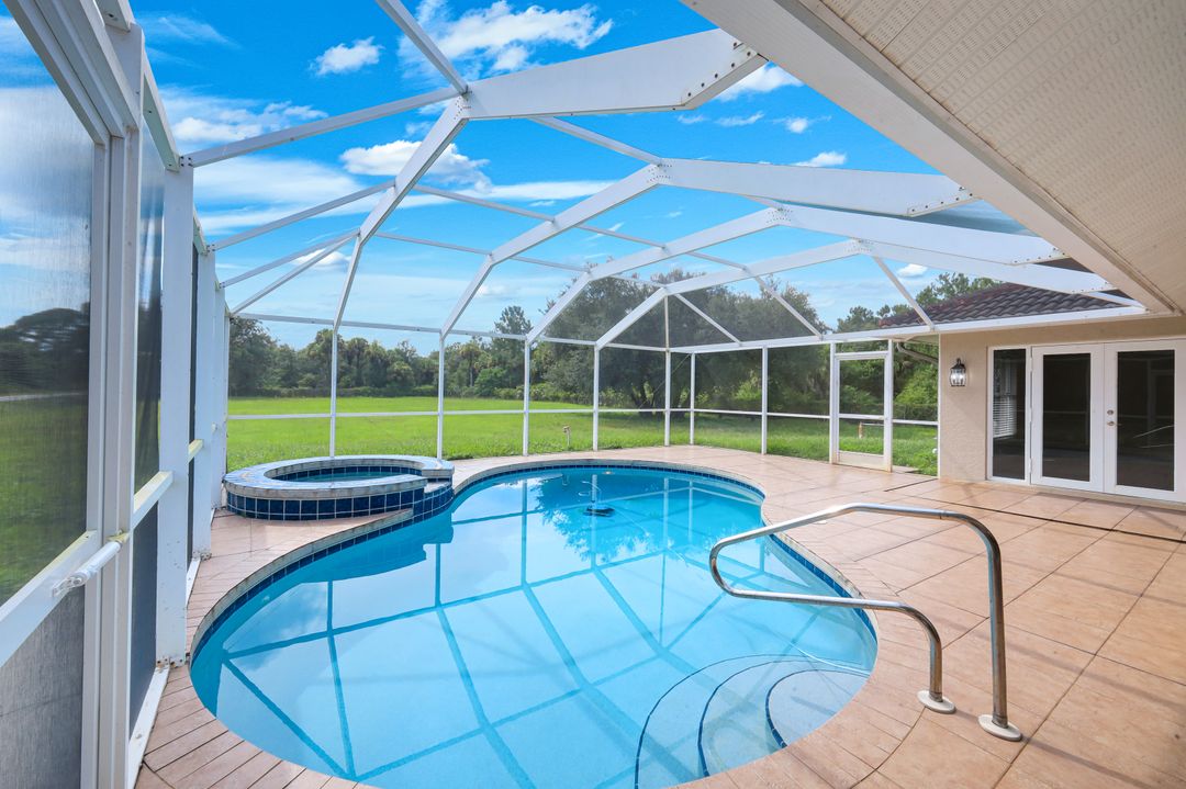 1795 Desoto Blvd S, Naples, FL 34117