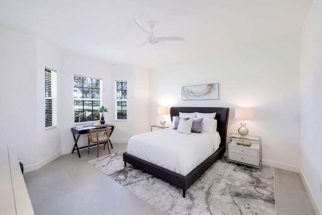 8637 Champions Point #901, Naples, FL 34113