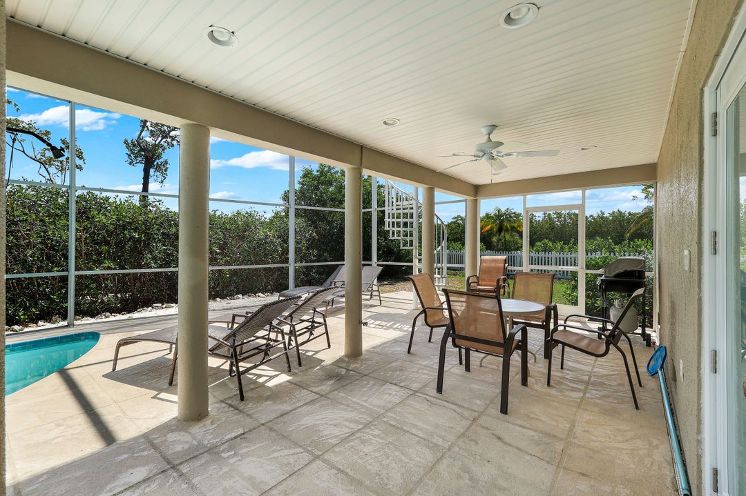 21500-21504 Indian Bayou Dr, Fort Myers Beach, FL 33931