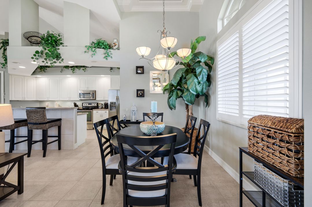 2014 Cape Coral Pkwy W, Cape Coral, FL 33914