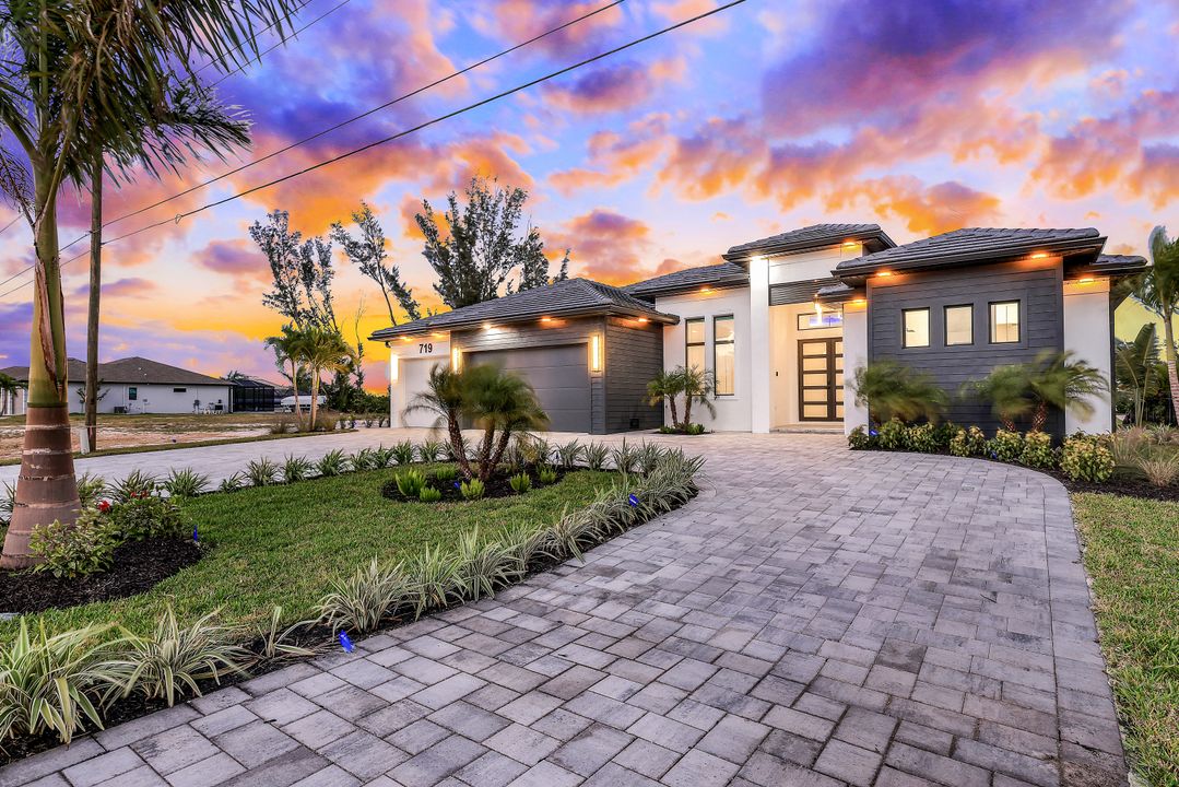 719 Old Burnt Store Rd N, Cape Coral, FL 33993