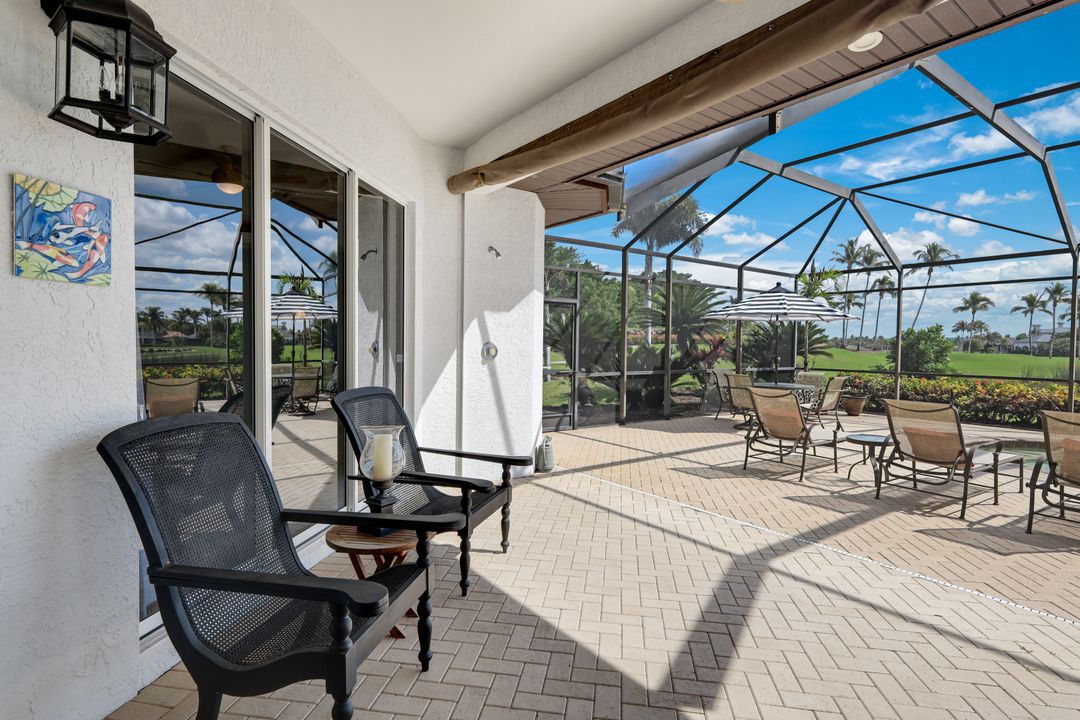2390 King Palm Way, Naples, FL 34105