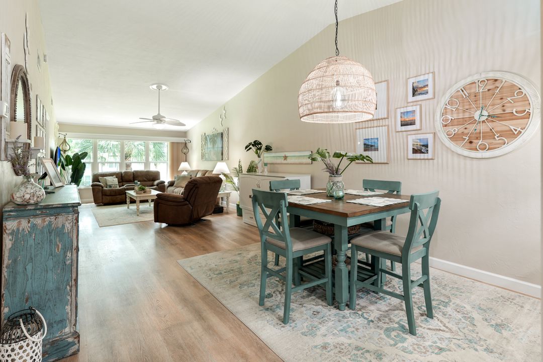 4240 Jack Frost Ct #6, Naples, FL 34112