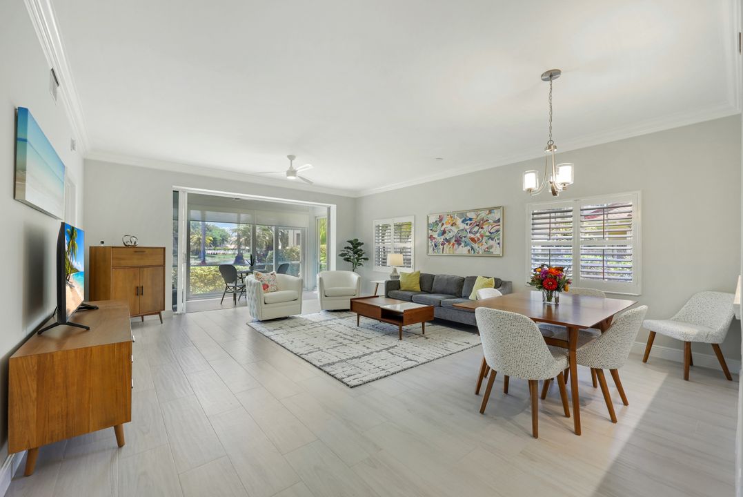 6240 Reserve Cir #802, Naples, FL 34119