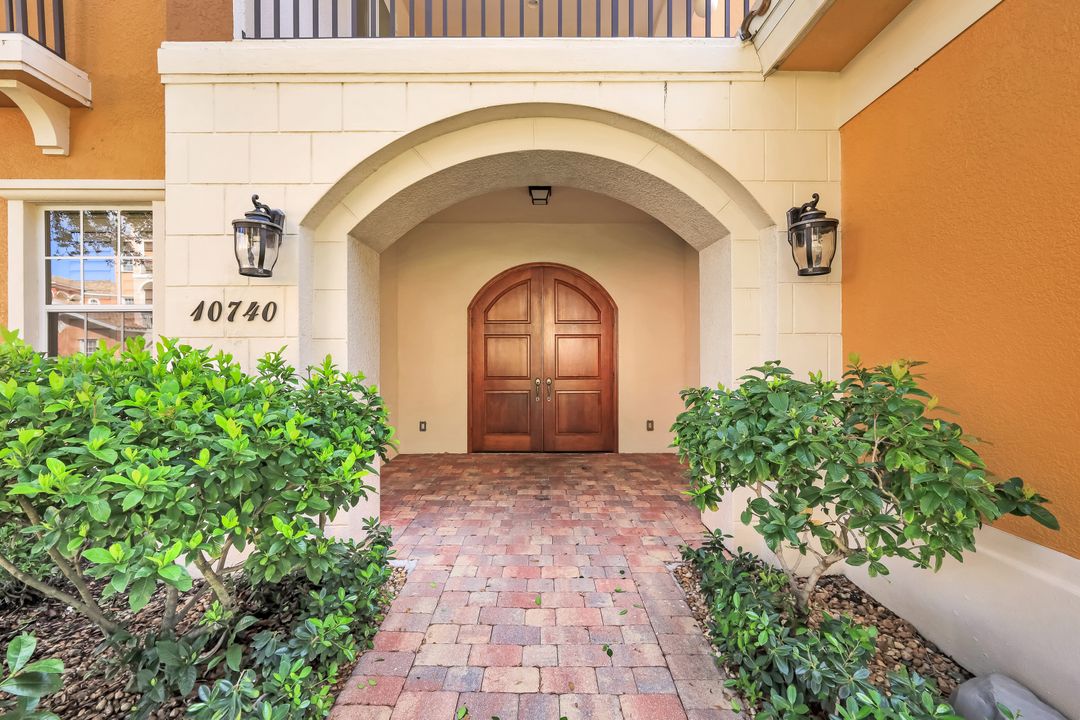 10740 Vivaldi Ct #402, Fort Myers, FL 33913