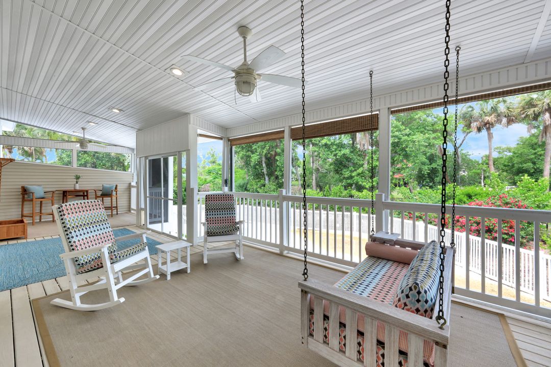 1874 Farm Trail, Sanibel, FL 33957