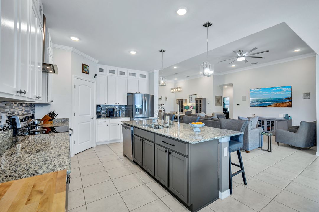 926 SW 29th St, Cape Coral, FL 33914