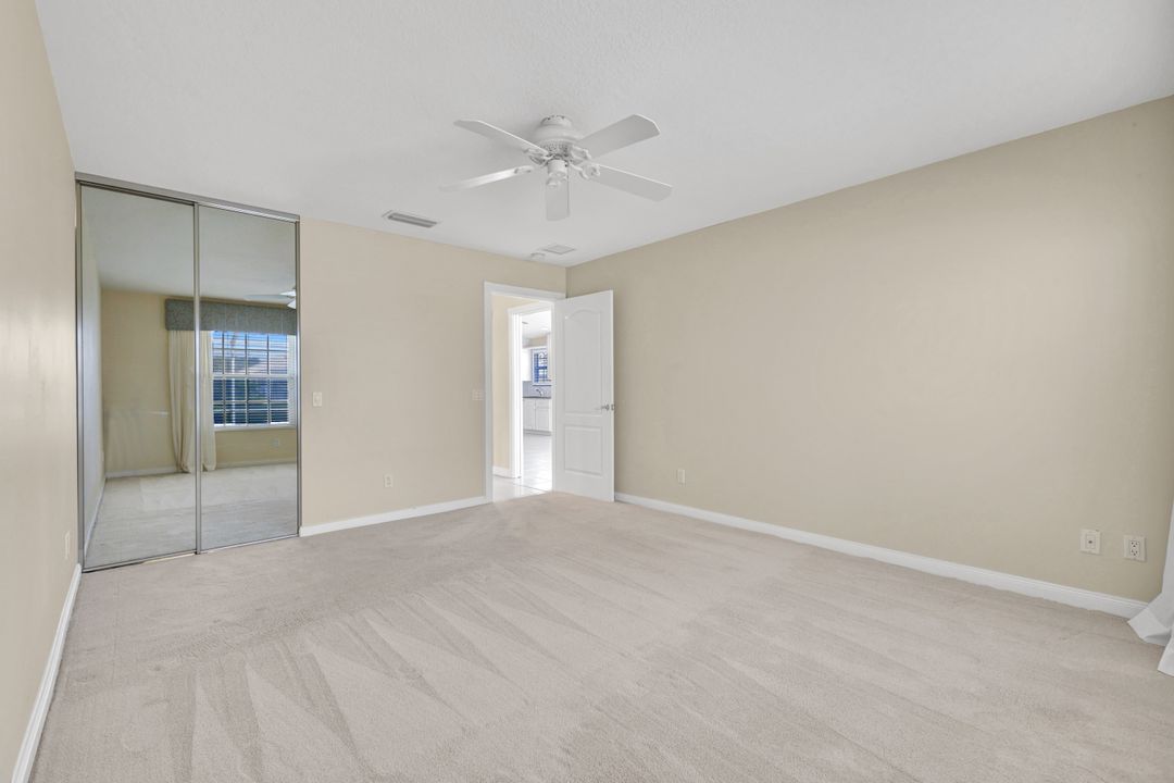 3312 Cayman Ln, Naples, FL 34119