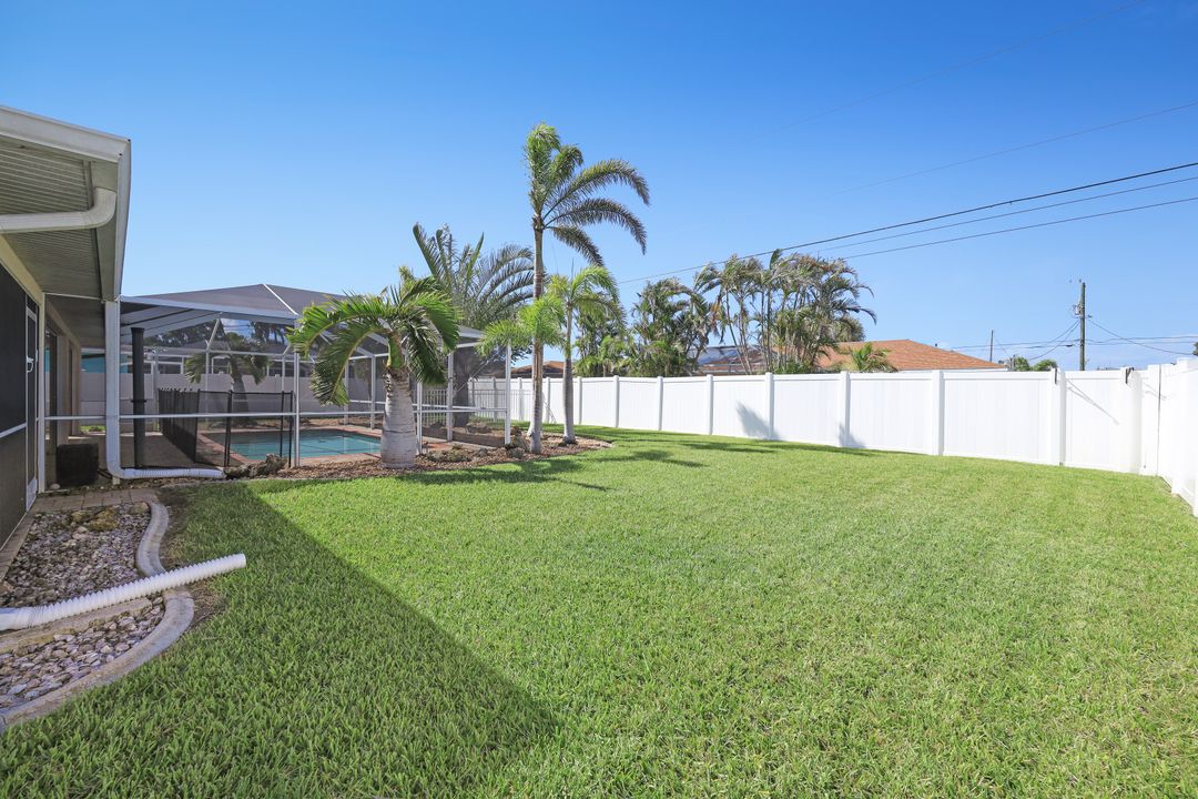 153 SE 27th Terrace, Cape Coral, FL 33904