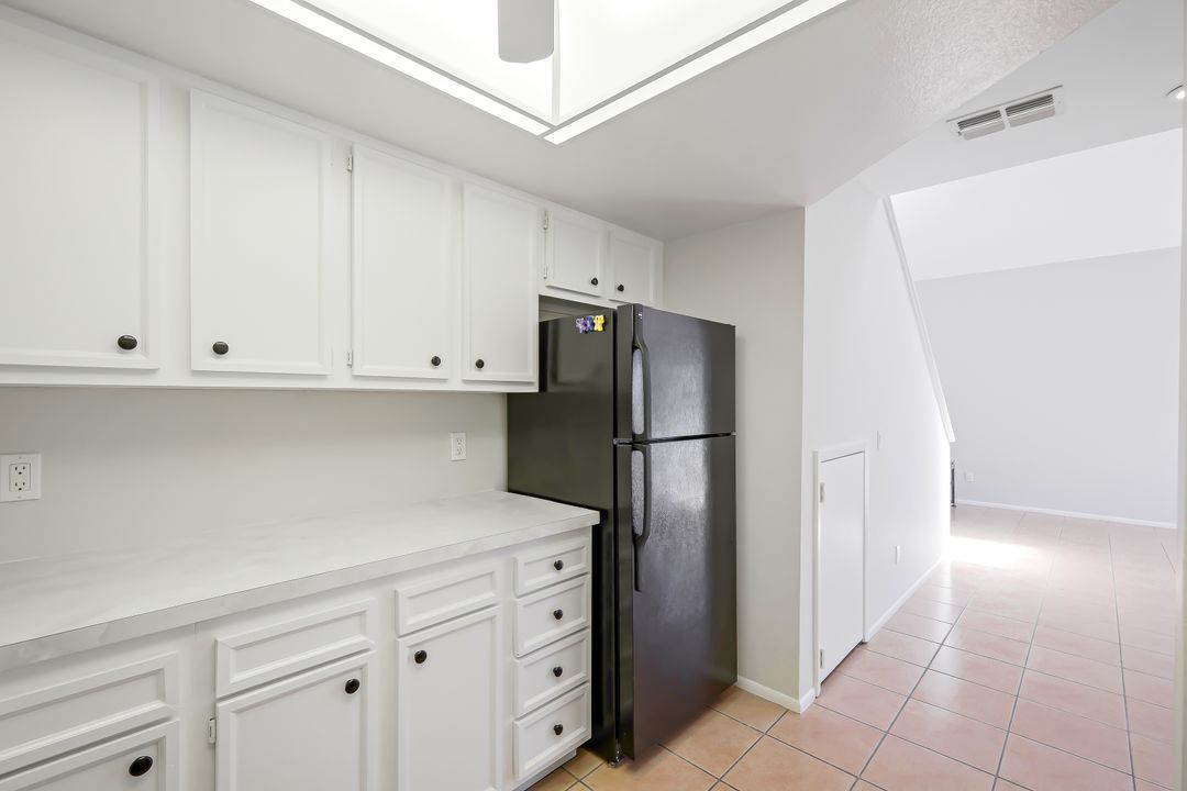 8401 S Haven Ln, Fort Myers, FL 33919