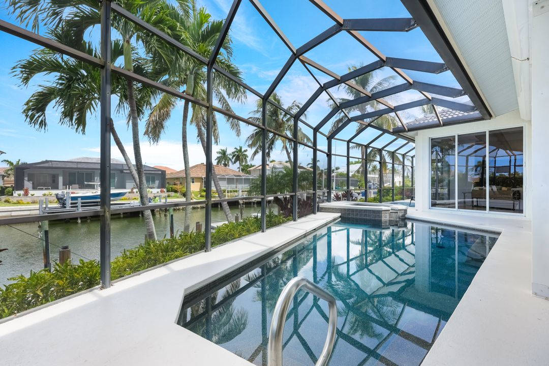 466 Clifton Ct, Marco Island, FL 34145
