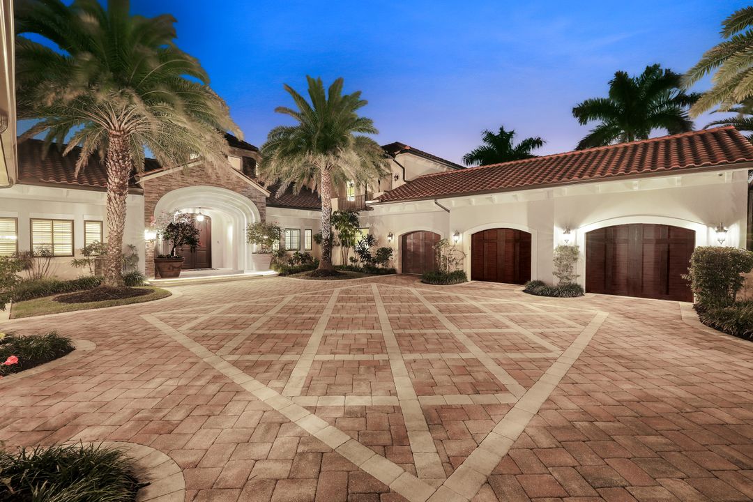 16740 Prato Way, Naples, FL 34110