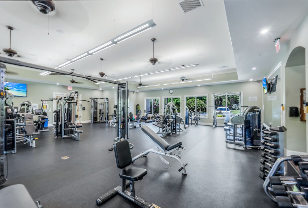 10870 Maitland Way, Fort Myers, FL 33913