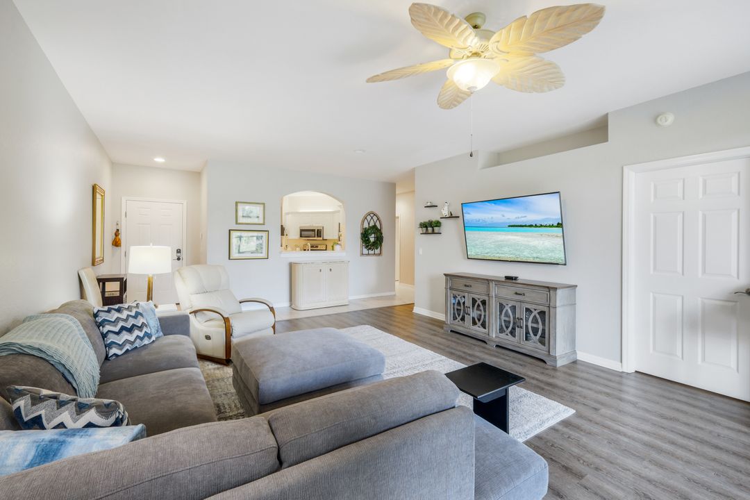 20101 Seagrove St #702, Estero, FL 33928