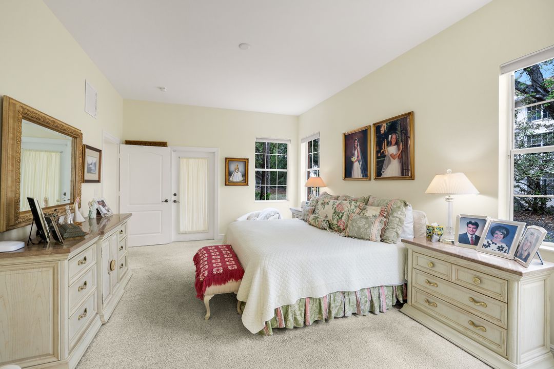 4795 Aston Gardens Way #D-102, Naples, FL 34109