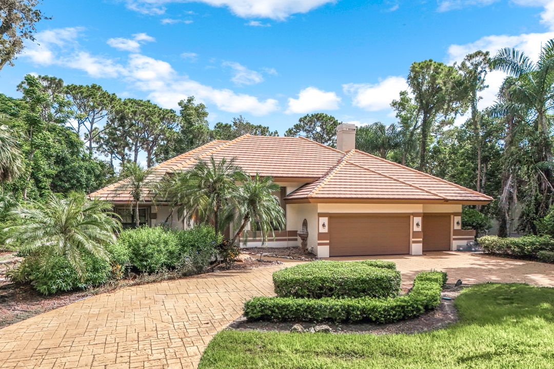 3978 Woodlake Dr, Bonita Springs, FL 34134