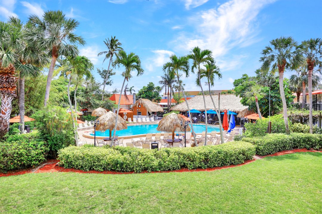 2555 Tamiami Trail N #263, Naples, FL 34103