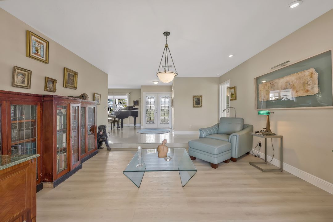 5320 SW 11th Pl, Cape Coral, FL 33914