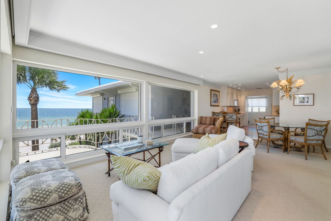 1851 Gulf Shore Blvd N #15, Naples, FL 34102