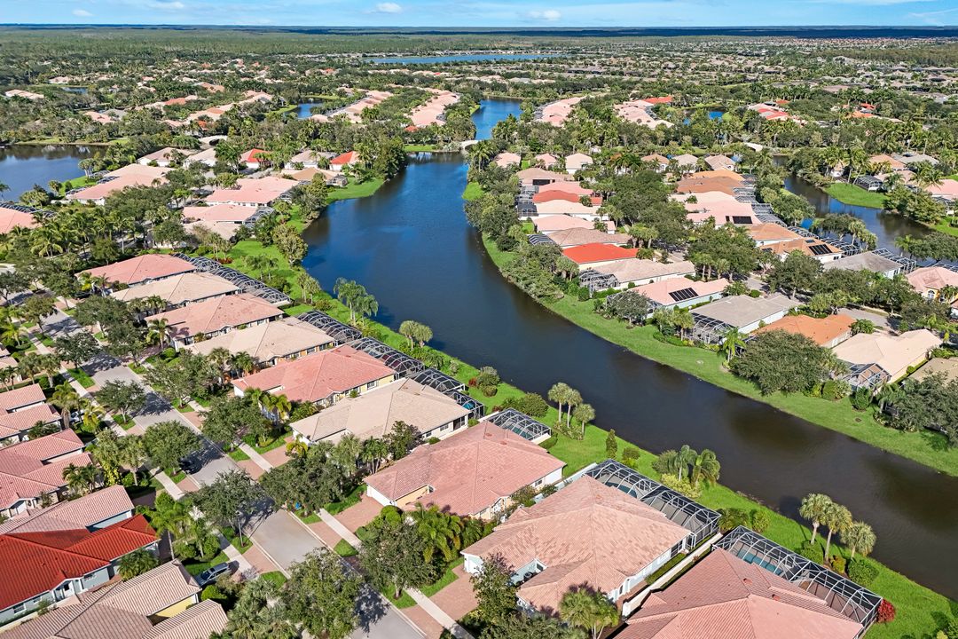 28971 Vermillion Ln, Bonita Springs, FL 34135