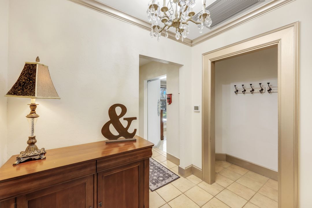 1321 Donna Dr, Fort Myers, FL 33919