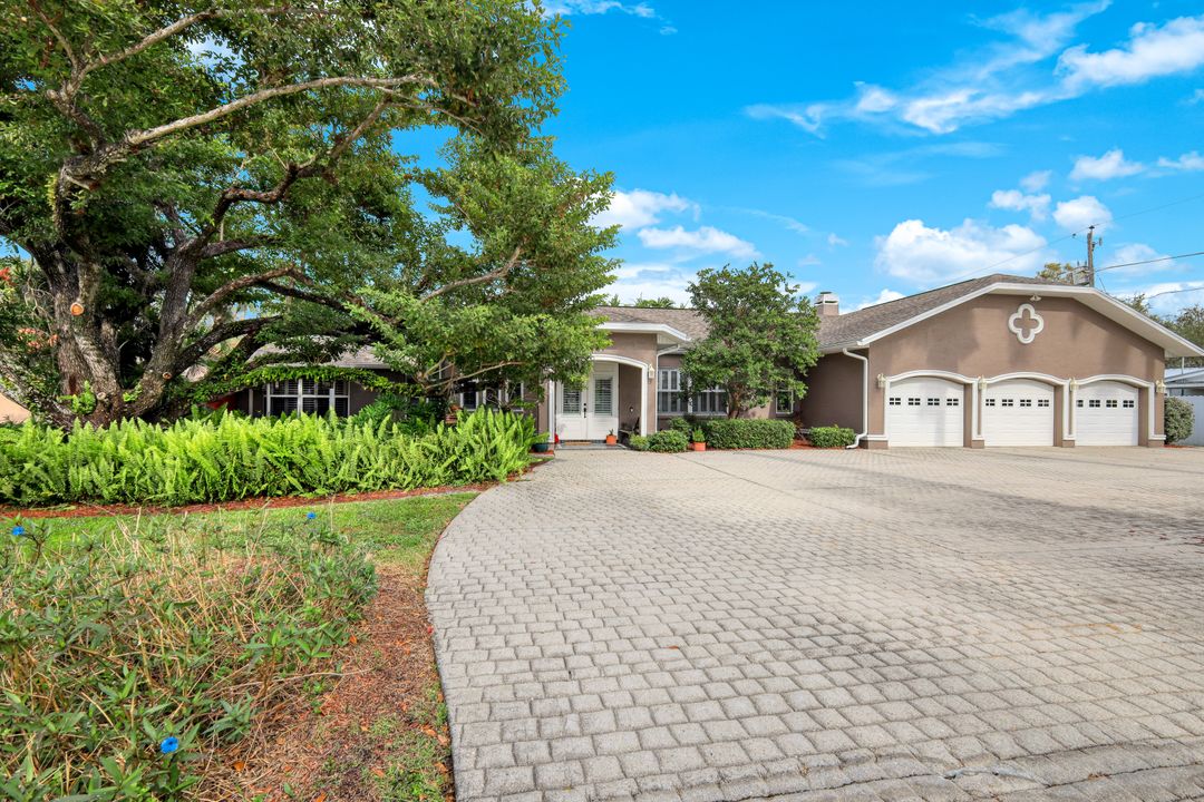 729 Dean Way, Fort Myers, FL 33919