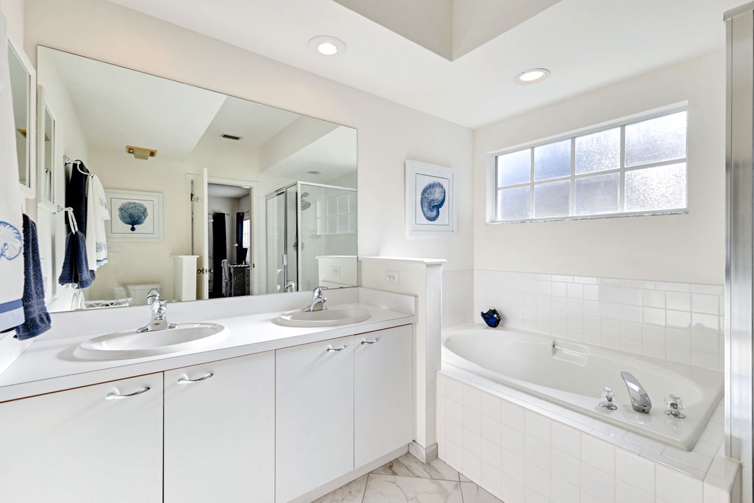 109 Tuscana Ct #308, Naples, FL 34119