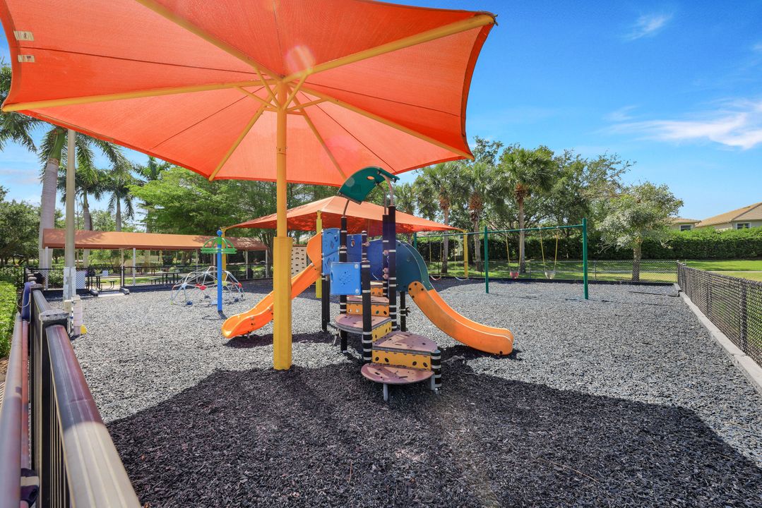 21071 Bosco Ct, Estero, FL 33928