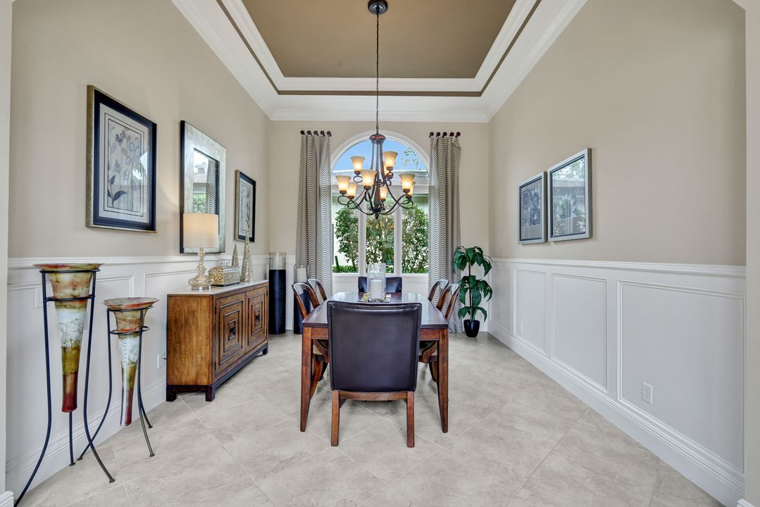 16830 Cabreo Dr, Naples, FL 34110