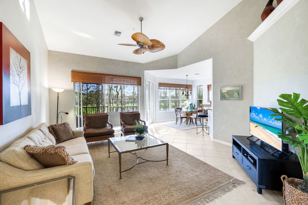 8490 Danbury Blvd #205, Naples, FL 34120