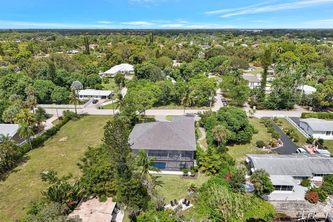 10810 Goodwin St, Bonita Springs, FL 34135