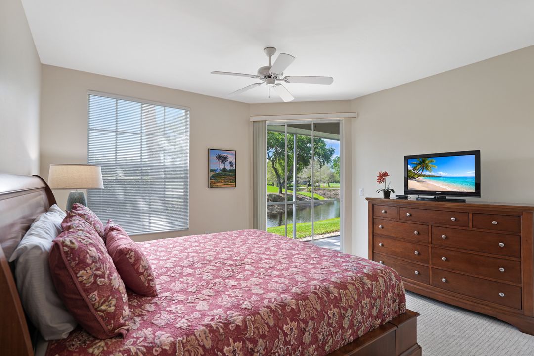 2120 Arielle Dr #202, Naples, FL 34109