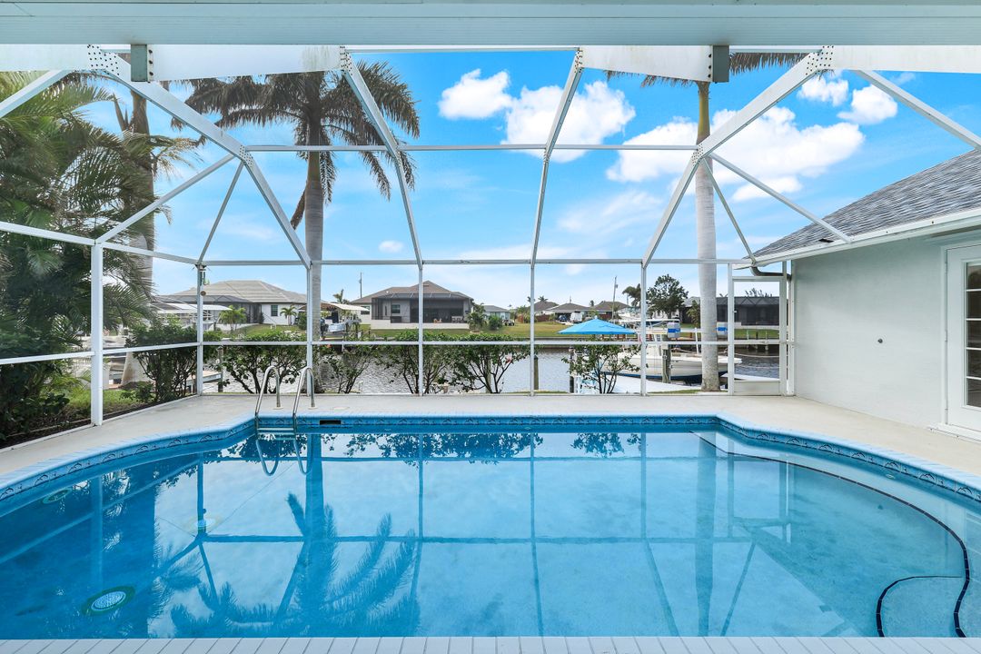 1016 NW 36th Ave, Cape Coral, FL 33993