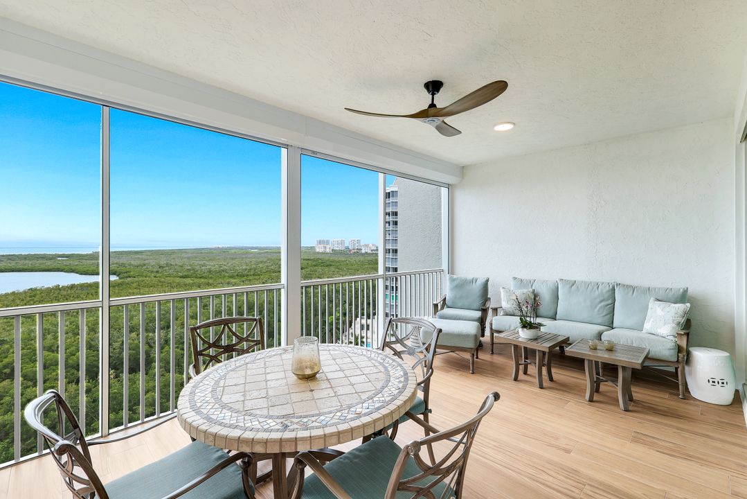 275 Indies Way #1202, Naples, FL 34110