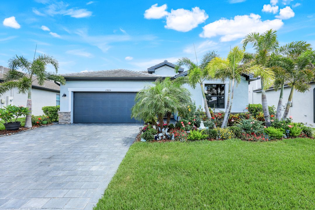 13824 Pine Lodge Ln, Fort Myers, FL 33913