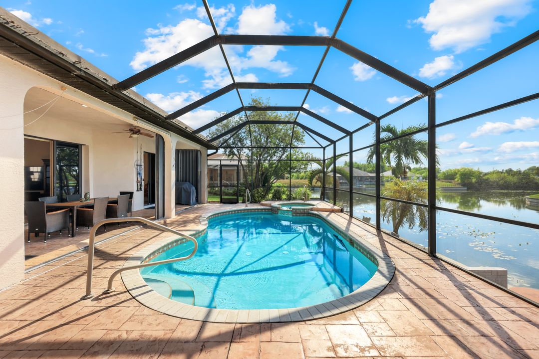 602 NW 3rd Ave, Cape Coral, FL 33993