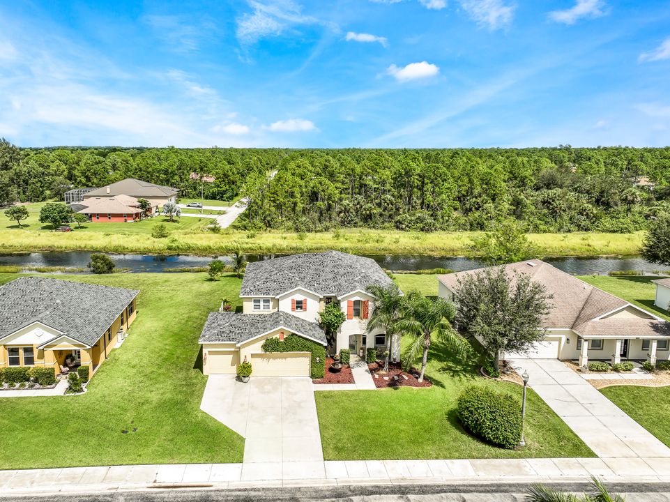 18261 Pine Nut Ct, Lehigh Acres, FL 33972