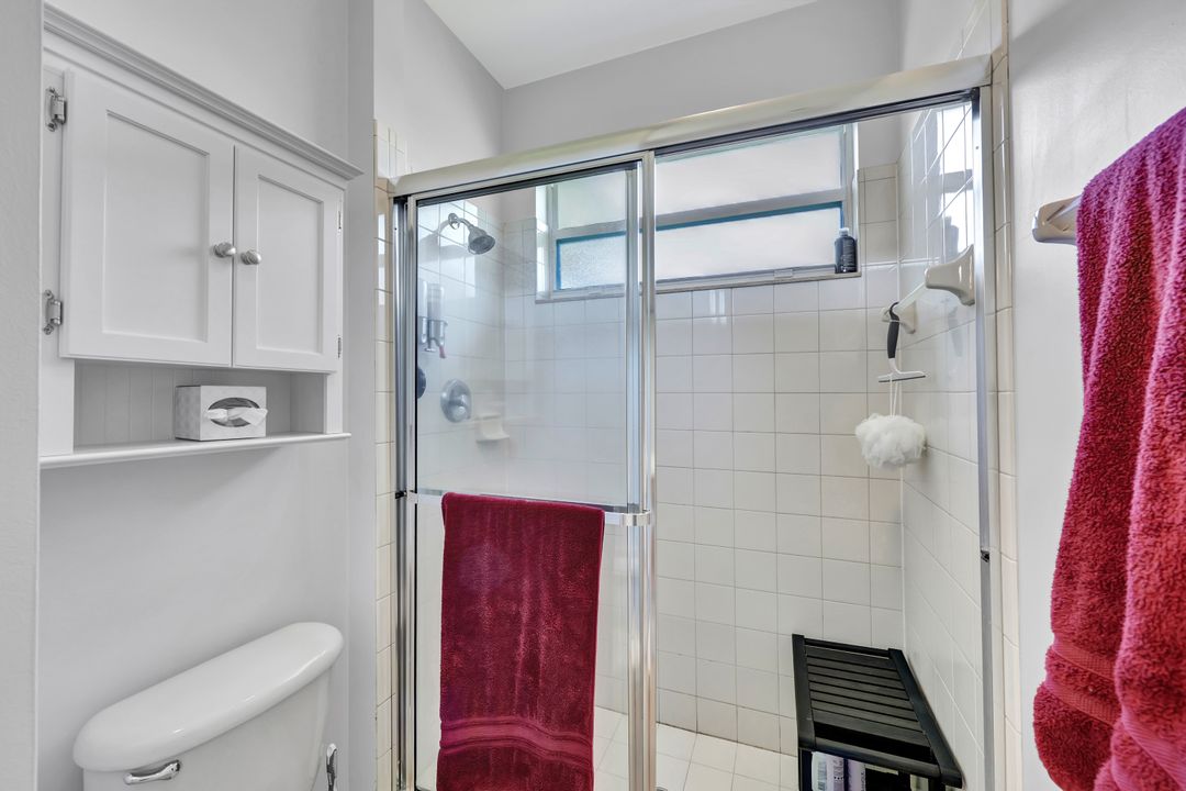 9262 Chestnut Tree Loop, Fort Myers, FL 33967