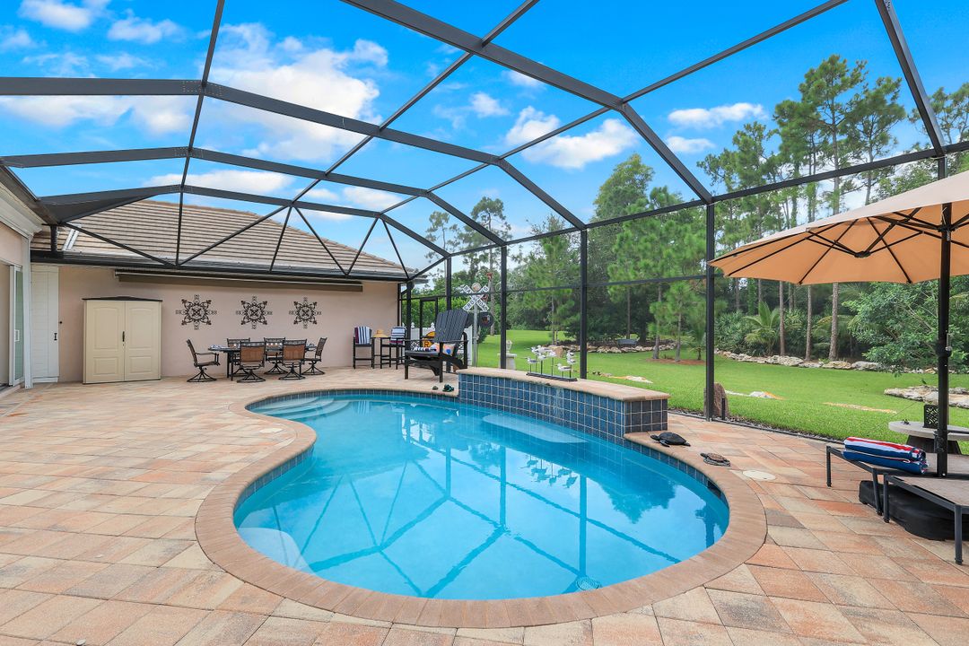 15362 Old Pine Ct, Fort Myers, FL 33912