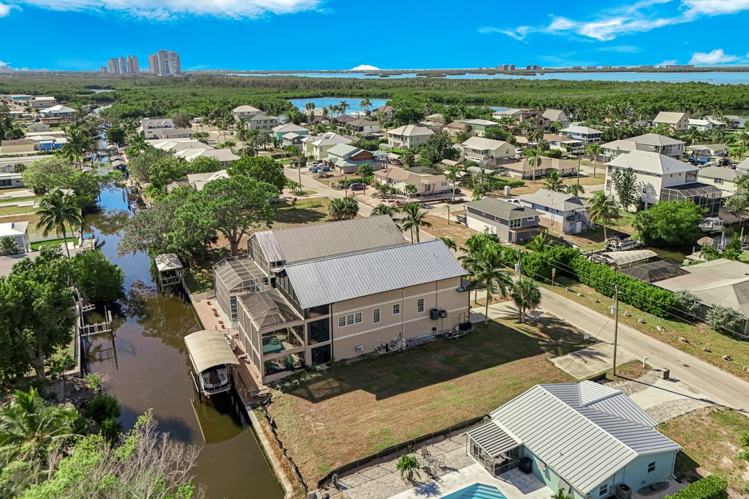 24504 Redfish St, Bonita Springs, FL 34134