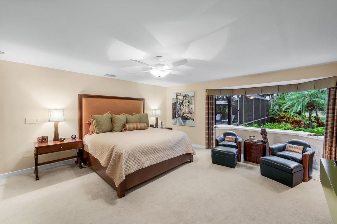 13024 Valewood Dr, Naples, FL 34119
