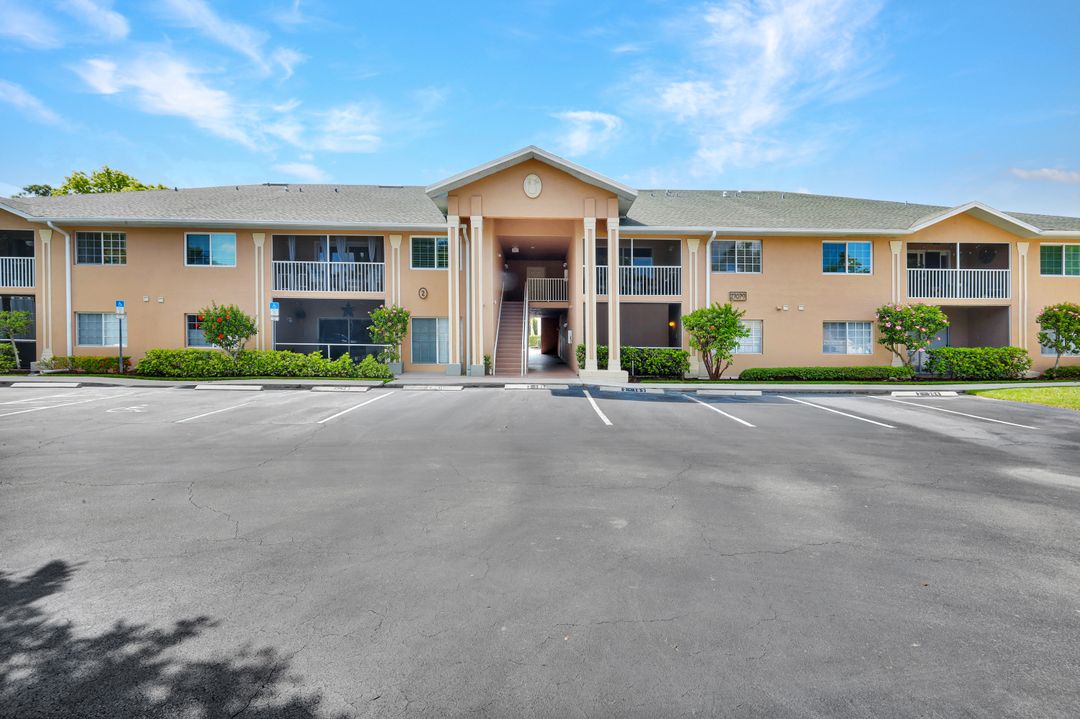 27079 Matheson Ave #103, Bonita Springs, FL 34135