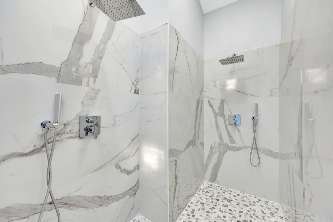 5435 Osprey Ct, Sanibel, FL 33957